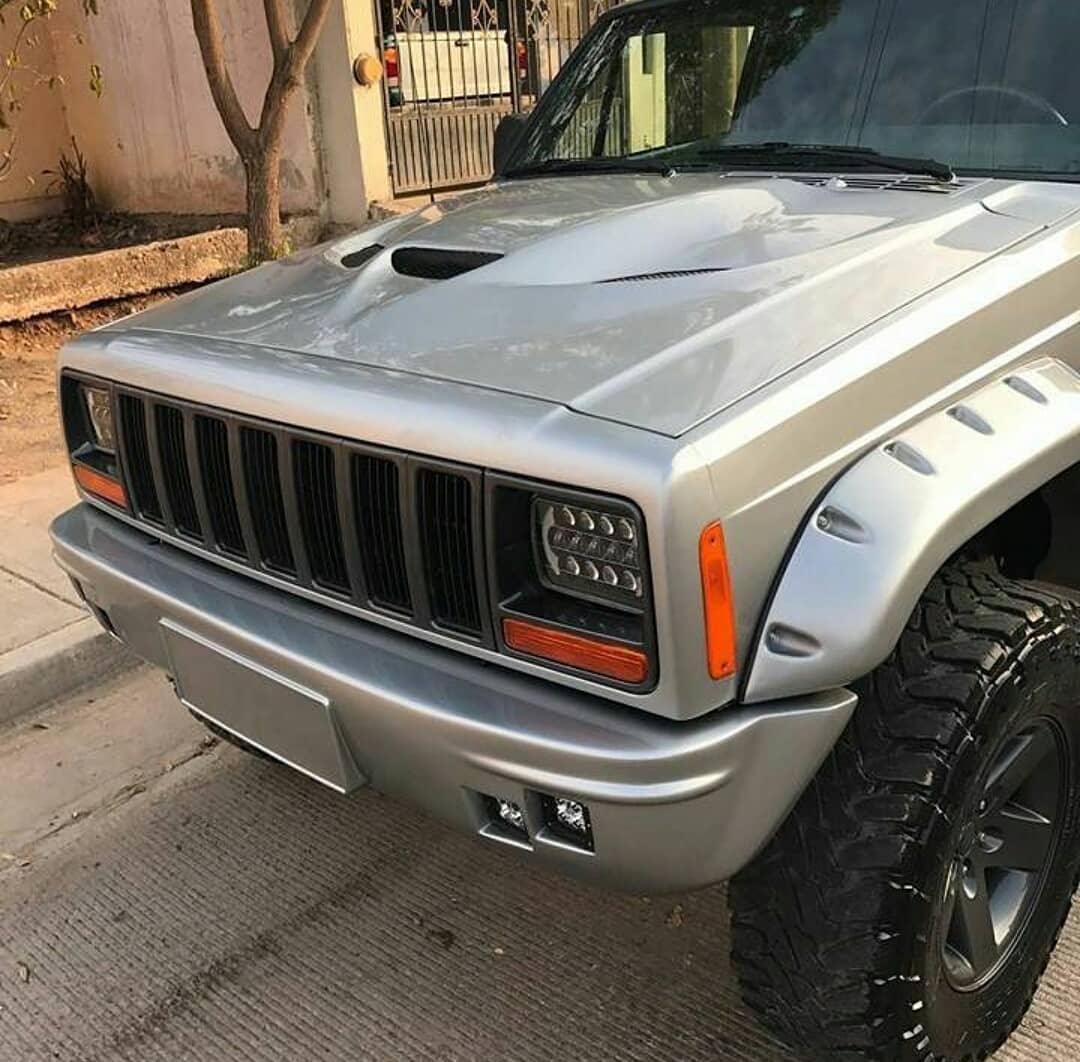 Toma de Aire / Inserto de Cofre Hellcat para Jeep Cherokee XJ